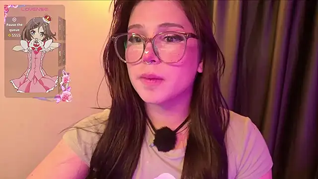 yuri_stars (T teen) - show body