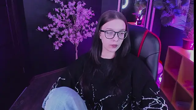 emily_tender - Emily_tender's free webcam