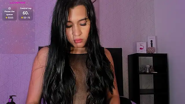 selena_fox7 (T young) - MAKE ME VIBRATE MY ASS🍑