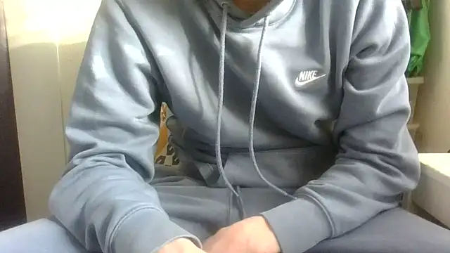 juju78jujuu (Ask my age) - big cumshot / grosse ejac