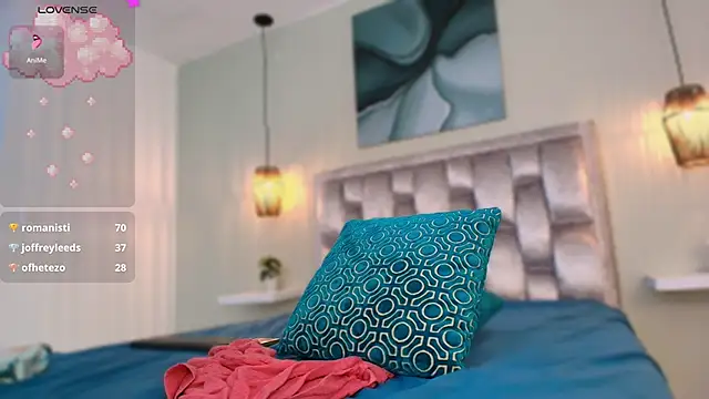 habi_arabic (F teen) - get on doggy and rub with the clothes on