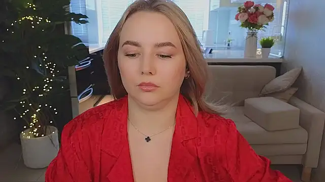 mira_mermayd - Mira_Mermayd's free webcam - UK Sex Cams