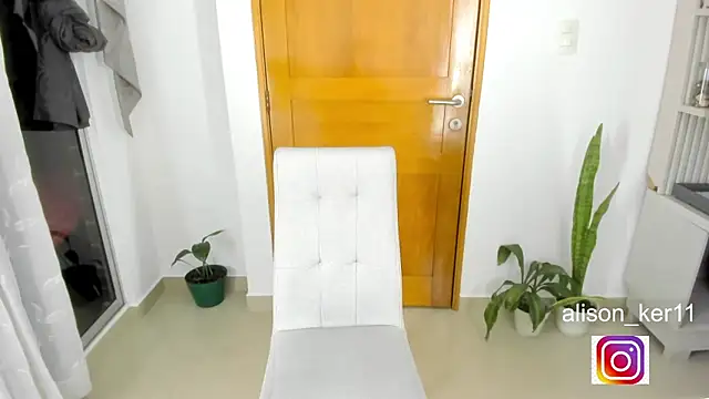 alison-ker3 - Alison-ker3's free webcam - UK Sex Cams