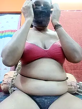 Hotpuja25 webcam