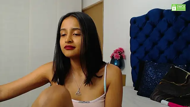 Lili666_ webcam