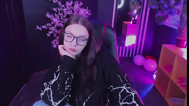 emily_tender - Emily_tender's free webcam - UK Sex Cams