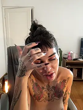 nikatsu (F young) - BodyTour naked