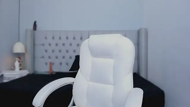 alison_vegaa - Alison_vegaa's free webcam - UK Sex Cams