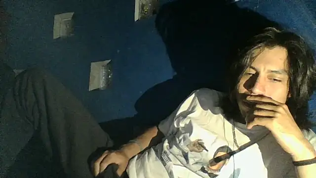 AlexAlejandro13 webcam