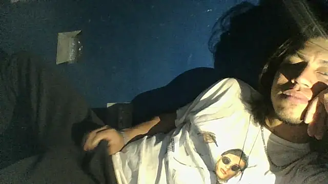 AlexAlejandro13 webcam