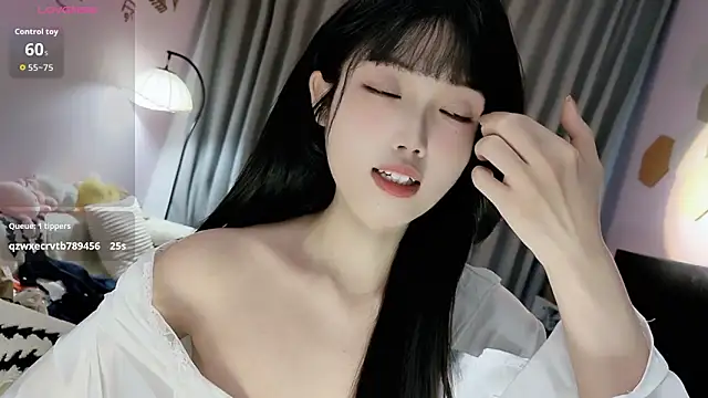 美女sansan-666在线直播