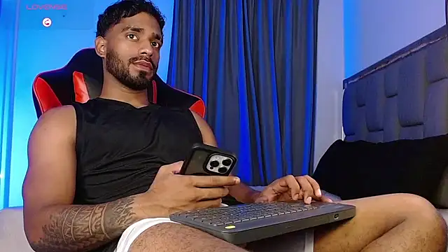 Christian_thor live sex cam