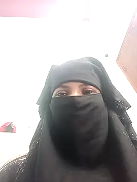 Webcam Model (Aafreen_36)  is live.Free join now!