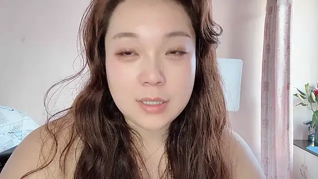 美女Z30966903S在线直播