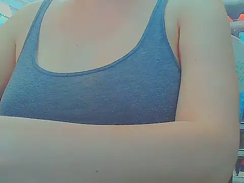 keepmepregnantT webcam