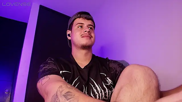 BjornSteel Live Webcam on Stripchat