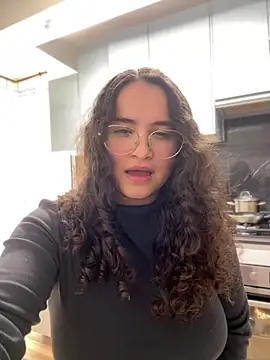 Sweet_sully__ live sex cam