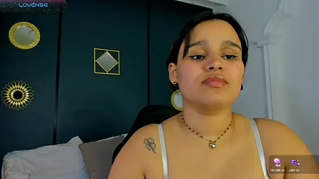 lia_sexx19 - Lia_sexx19's free webcam - UK Sex Cams