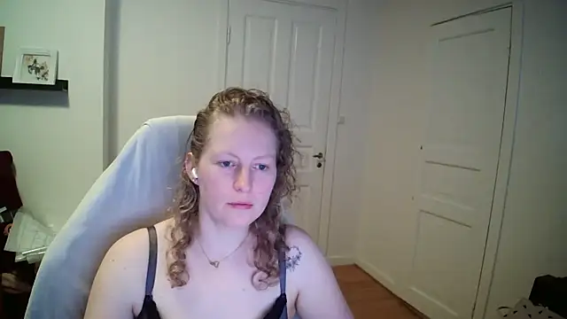 Girlnina-1995 webcam