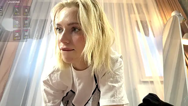 GlaydsLeveto live sex cam