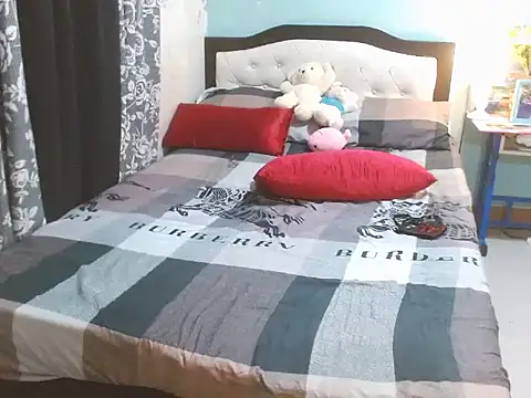 pearlofasia21 - PearlOfAsia21's free webcam - UK Sex Cams