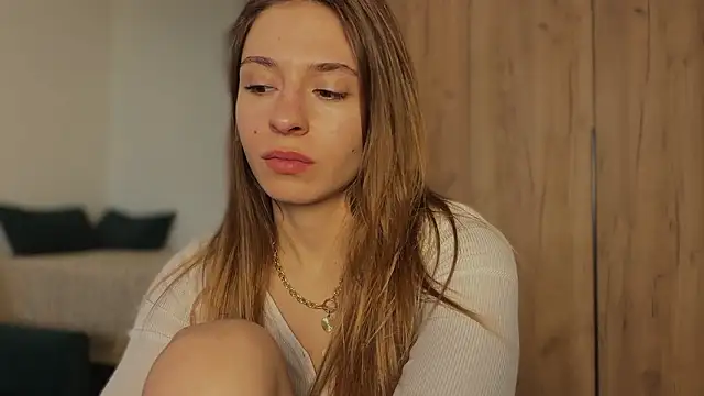 LovelyKatea live sex cam