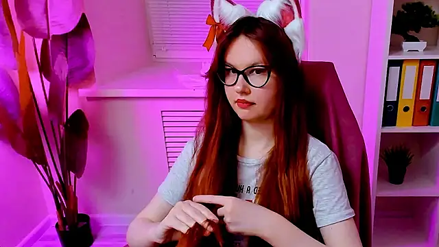 carolgiggly - CarolGiggly's free webcam - UK Sex Cams