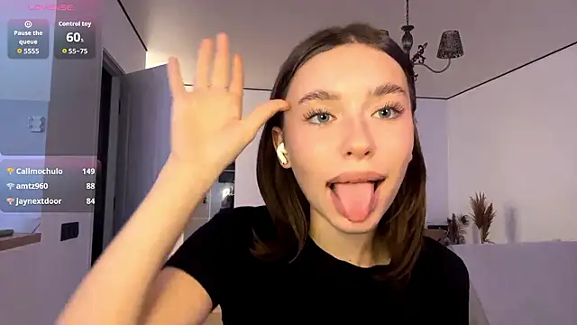 DeltaNorwoode live sex cam