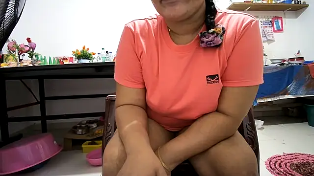 methu01 - Methu01's free webcam - UK Sex Cams