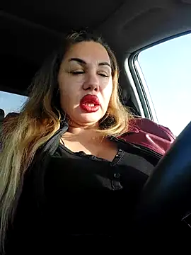 alisasex@xh (F milf) - 6000