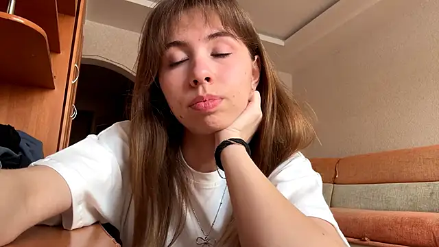 SerenaHawthorne webcam