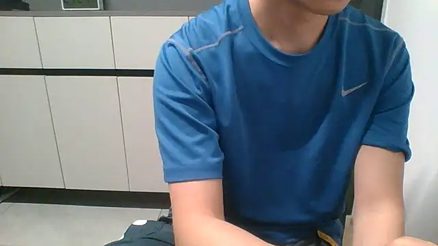 nole_china7 (Ask my age) - talk / fun / cum