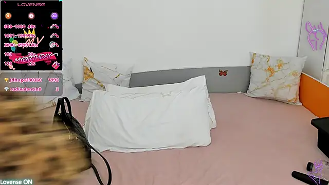 kassy_hotdevil (F milf) - make me squirt like a fountain