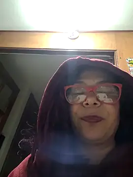 scarlet_curly8a (F mature) - saliva on tits