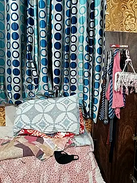 GangbangCouple live sex cam