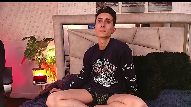 sammy_and_ithan webcam