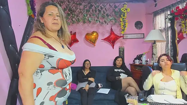 lesbiancuple webcam