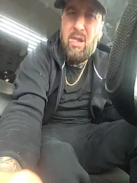 Beardedtattood webcam