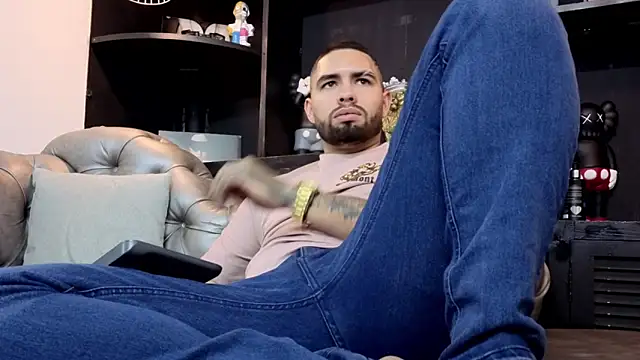 matteosantos live sex cam