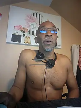 Lonelynudist59 webcam