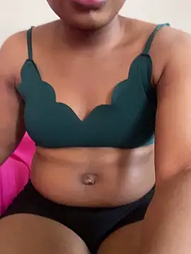 prettynina77 - PrettyNina77's free webcam - UK Sex Cams