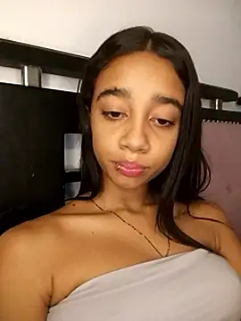 Zoe_Sweett18 webcam