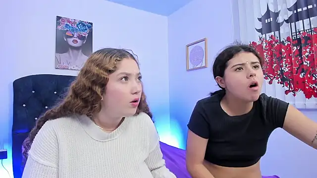 valeria_and_zoe - Valeria_and_zoe's free webcam - UK Sex Cams