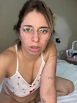 soyanahii - Soyanahii's free webcam - UK Sex Cams