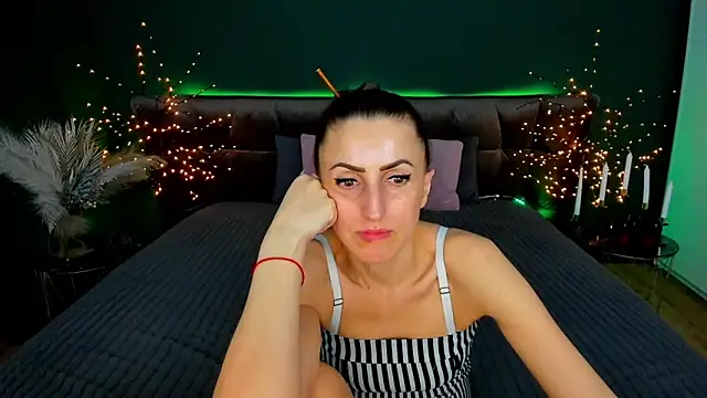 Rebecca_Diamond webcam