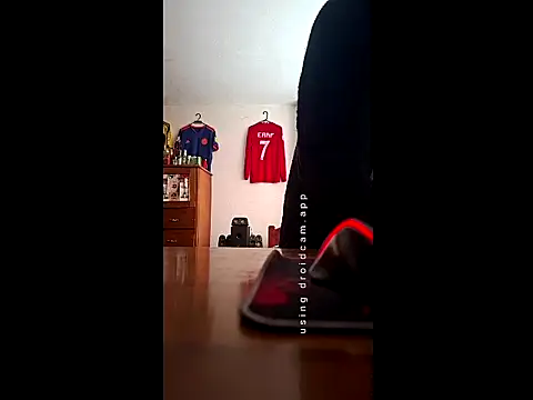 albeirofootball1992 - ALBEIROFOOTBALL1992's free webcam - UK Sex Cams