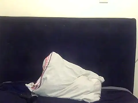 Sweettkendy live sex cam