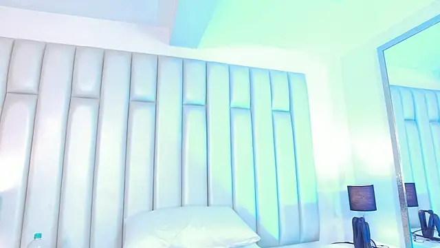 aandreaperez live sex cam