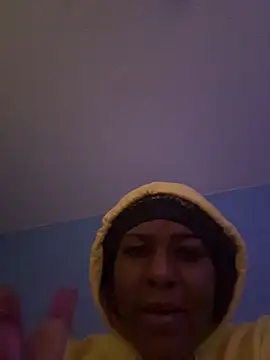 cocogoddess_ - CoCoGoddess_'s free webcam