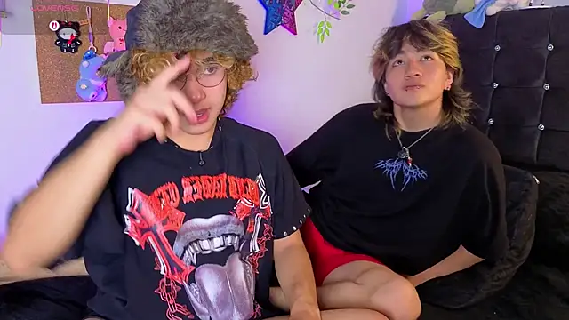 apolo_ushi - Apolo_Ushi's free webcam - UK Sex Cams